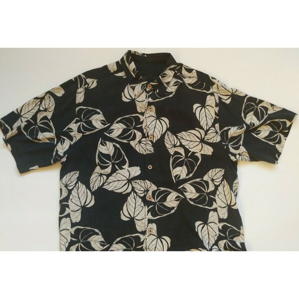 Tommy Bahama Shirt Men’s Sz Large Silk Floral Hawaiian Short Sleeve